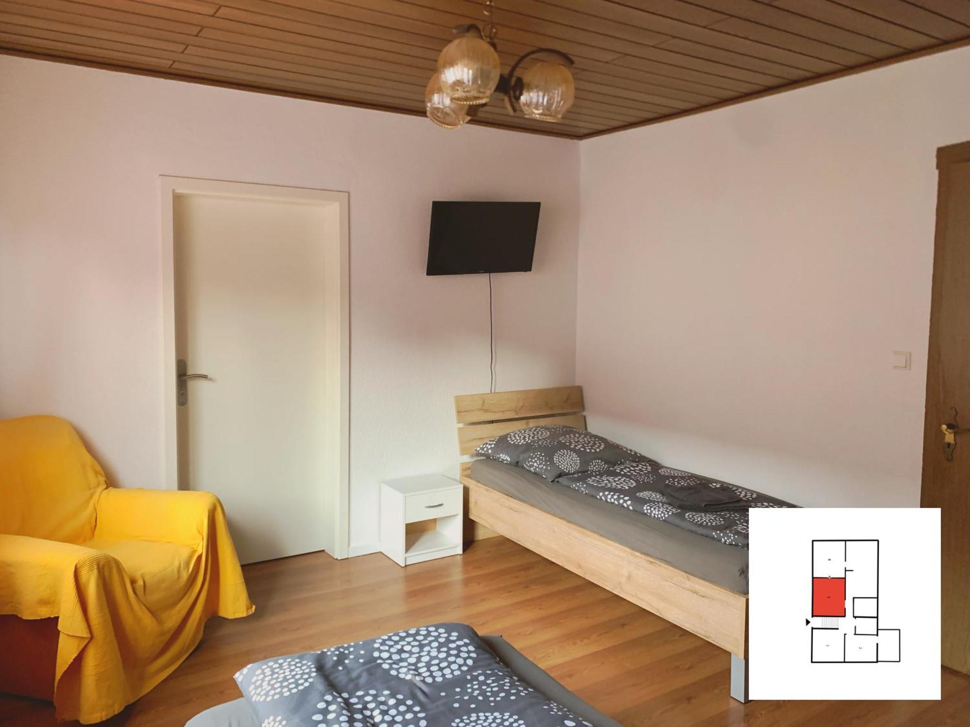 Monteurzimmer Ferienwohnung Kati Apt 1 Альбштадт Экстерьер фото