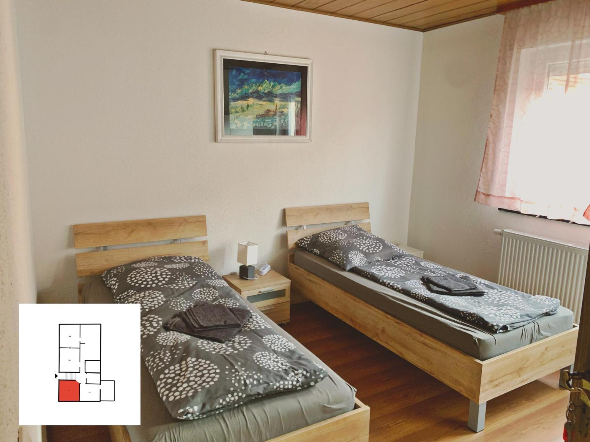 Monteurzimmer Ferienwohnung Kati Apt 1 Альбштадт Экстерьер фото